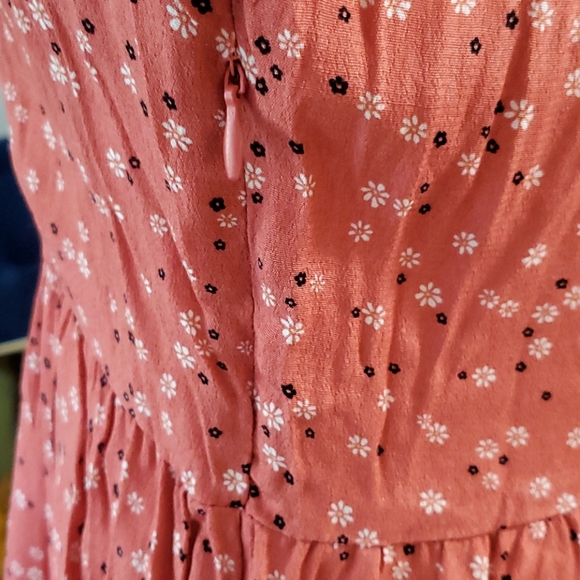 Mineral Red Romper - Picture 5 of 6